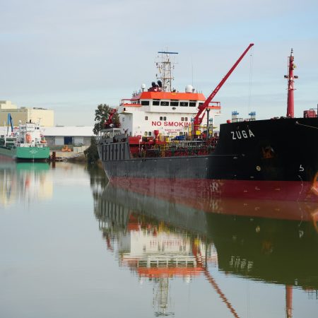 01072026_Operativa Portuaria_Terminal Liquidos Sevitrade_Graneles_Aceite_DSC09792